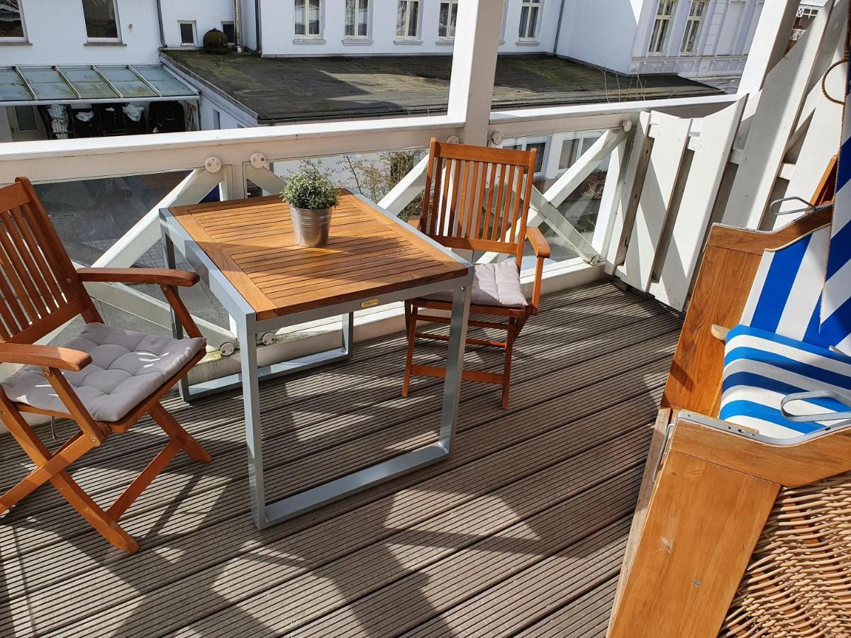 Das Appartement Inselliebe Ruegen Inkl Sauna Und 3H Taeglich Eintritt Ahoi Schwimmbad Sellin  Exteriör bild